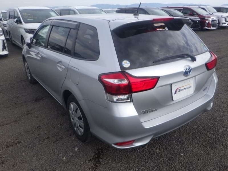 COROLLA FIELDER