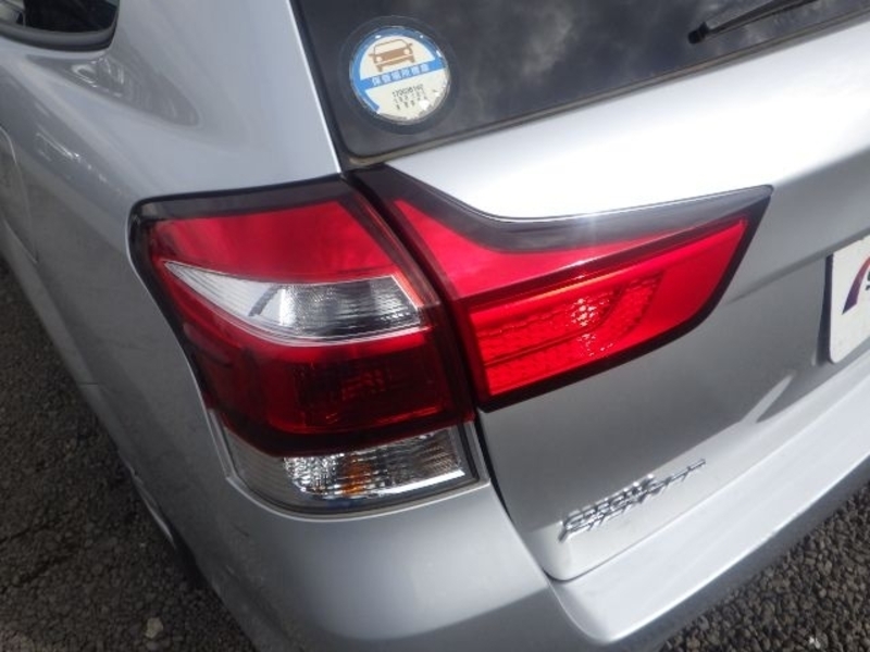COROLLA FIELDER