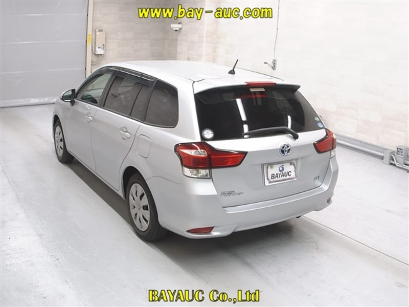 COROLLA FIELDER