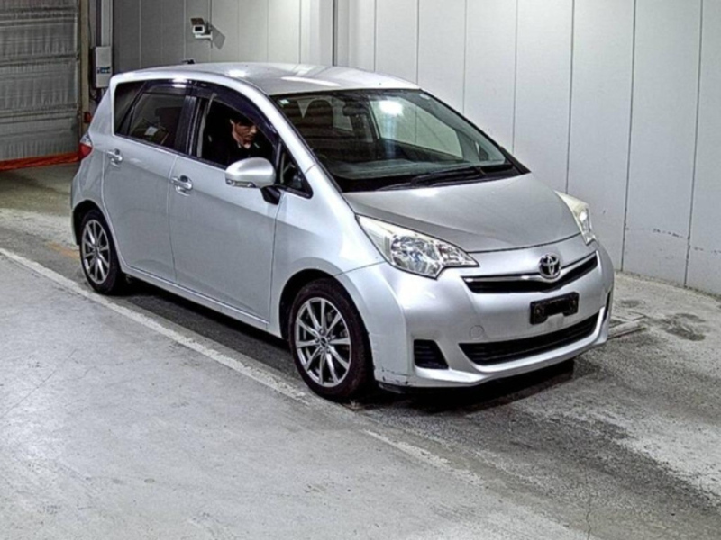 TOYOTA RACTIS