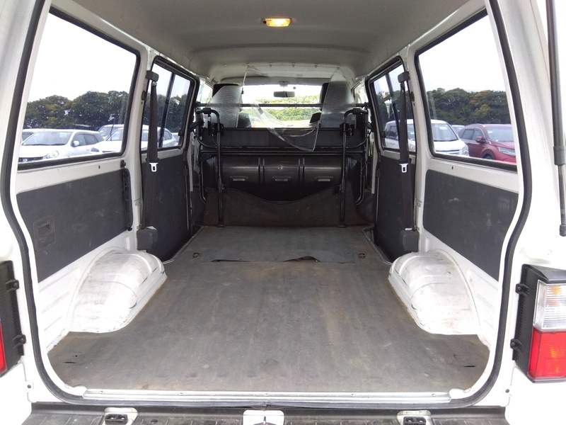 BONGO VAN