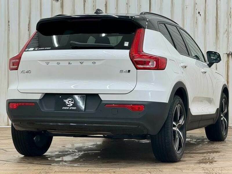 XC40