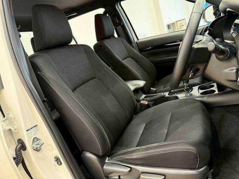HILUX