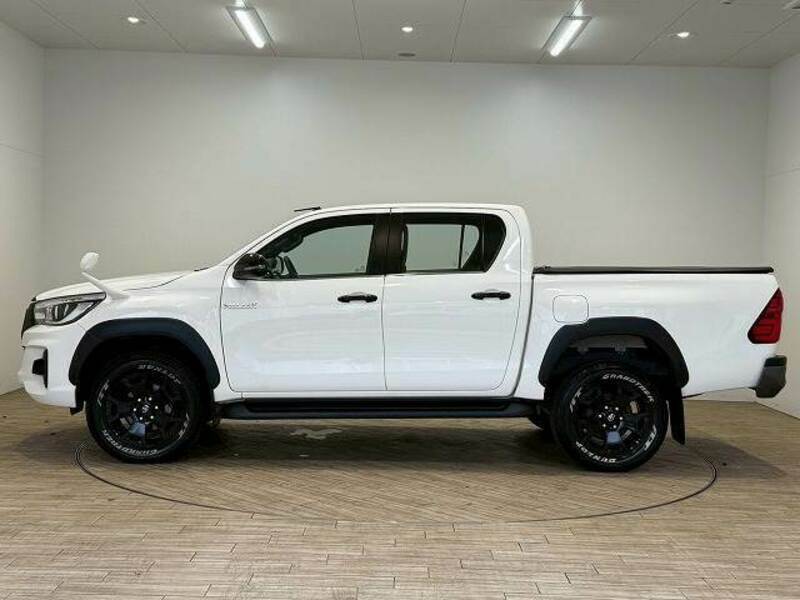 HILUX