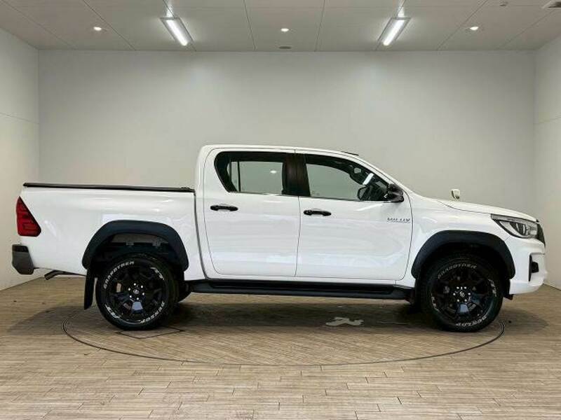 HILUX