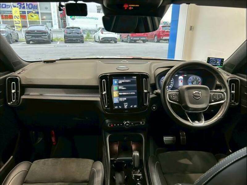 XC40