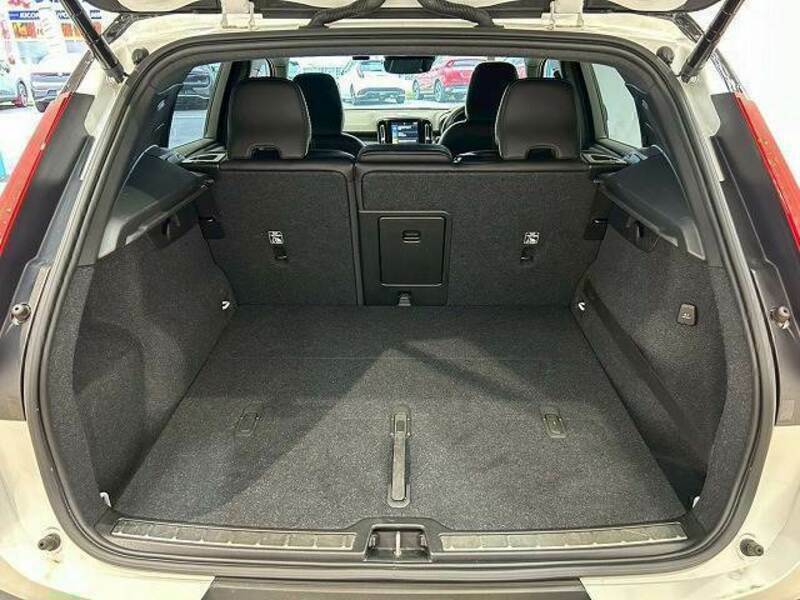 XC40