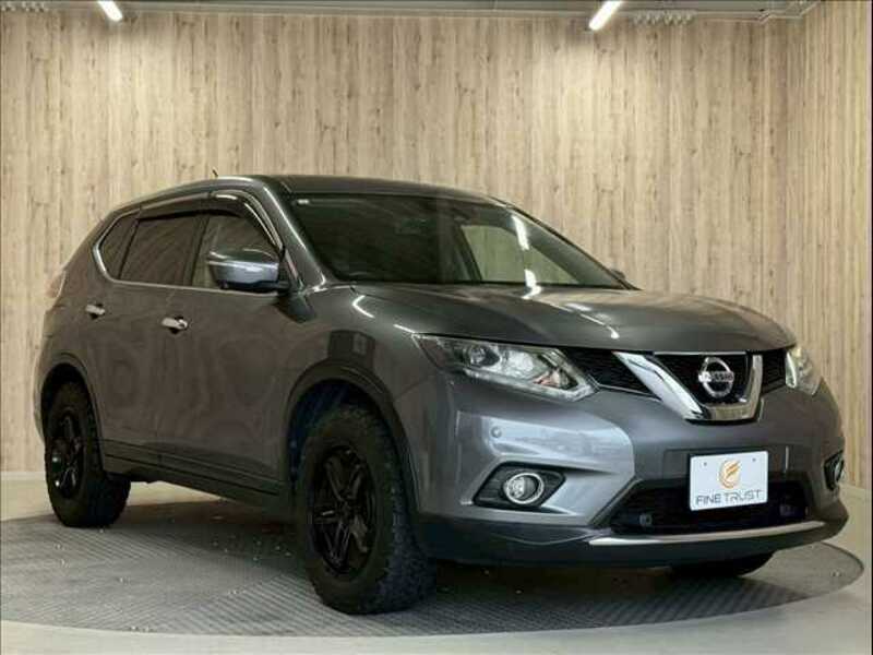 X-TRAIL