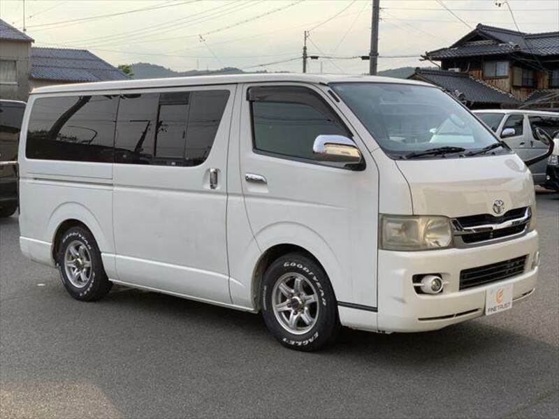 HIACE VAN