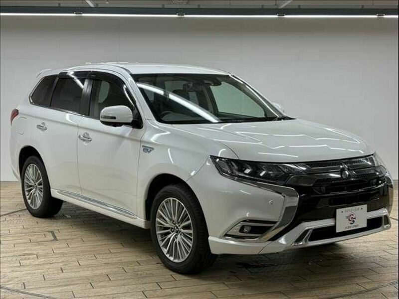 OUTLANDER PHEV