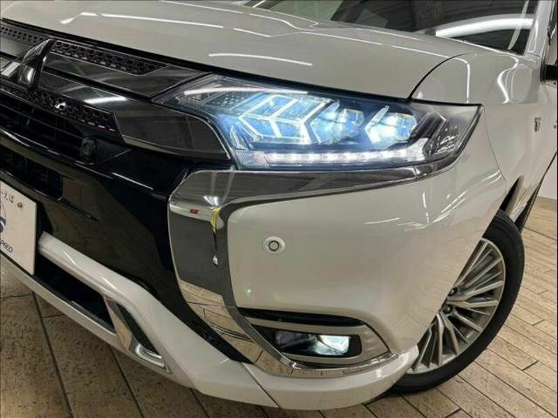 OUTLANDER PHEV