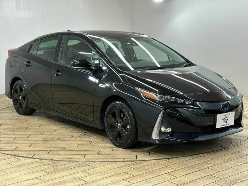 PRIUS PHV