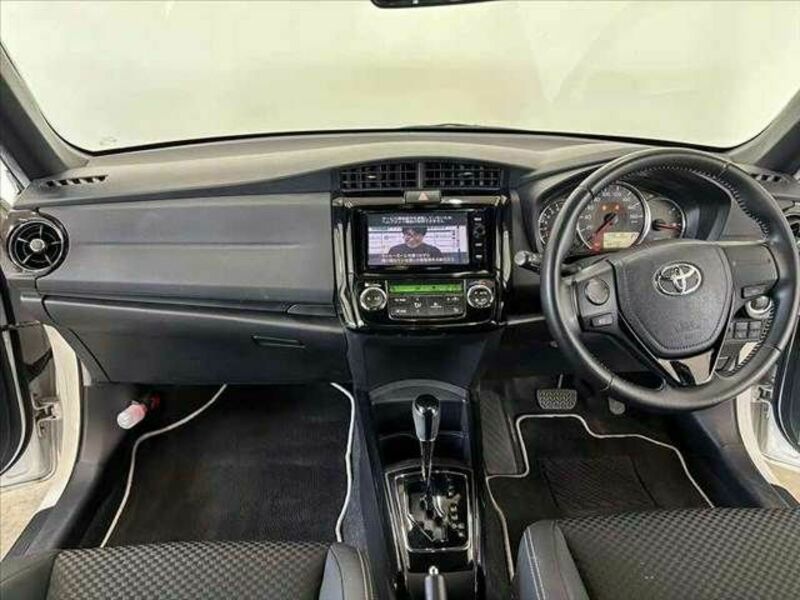 COROLLA FIELDER