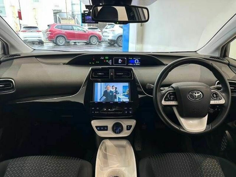 PRIUS-1