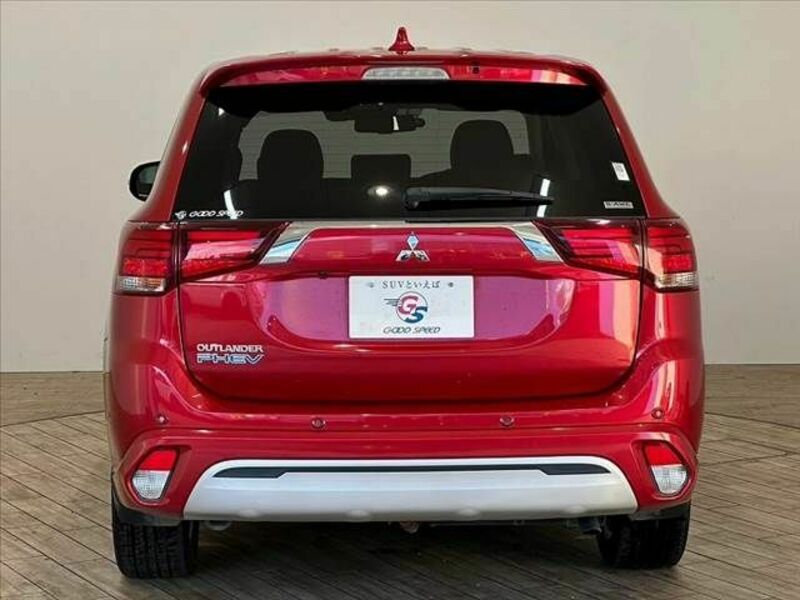 OUTLANDER PHEV