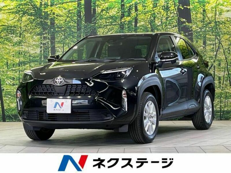 YARIS CROSS