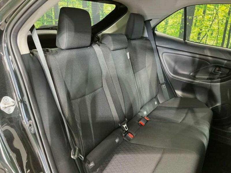 YARIS CROSS