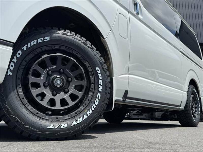 HIACE VAN