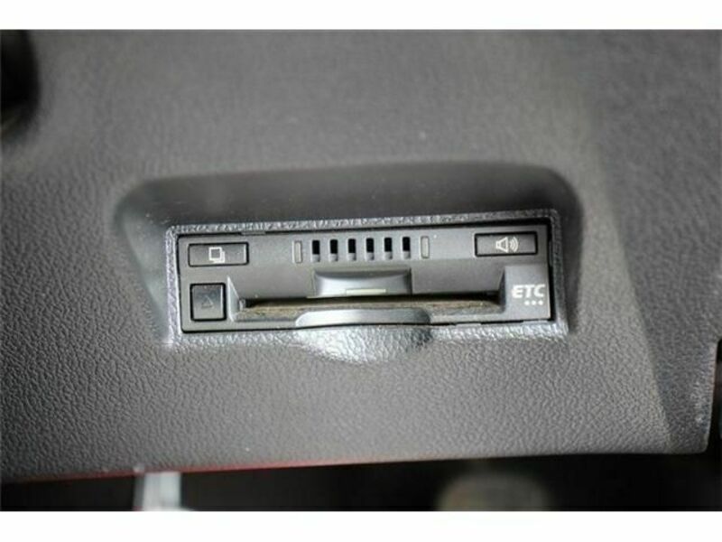 PRIUS PHV-5