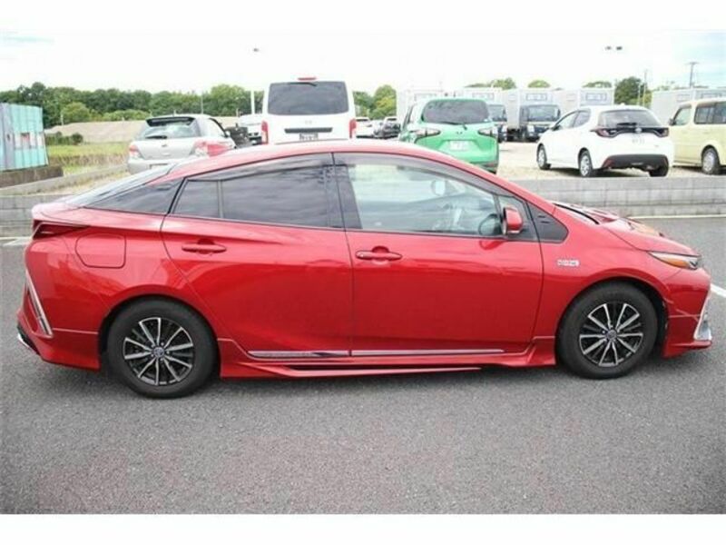 PRIUS PHV-10