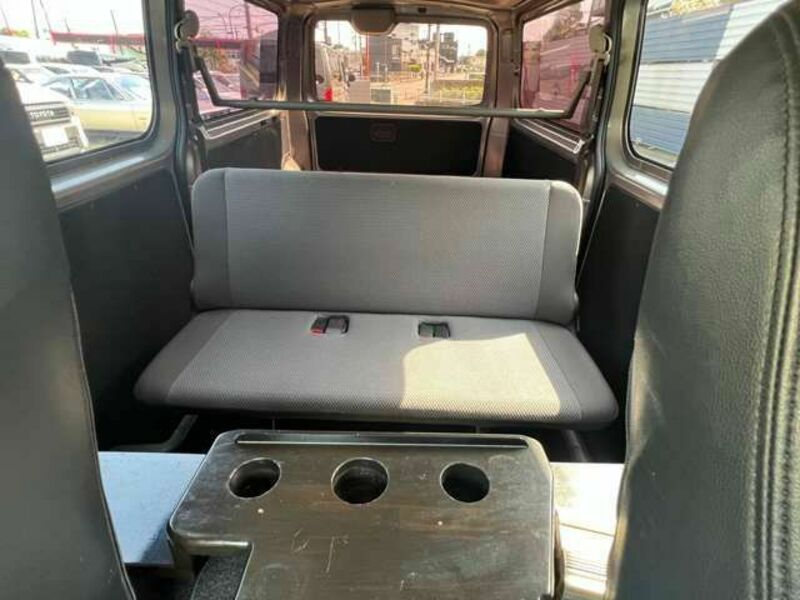 NV350 CARAVAN