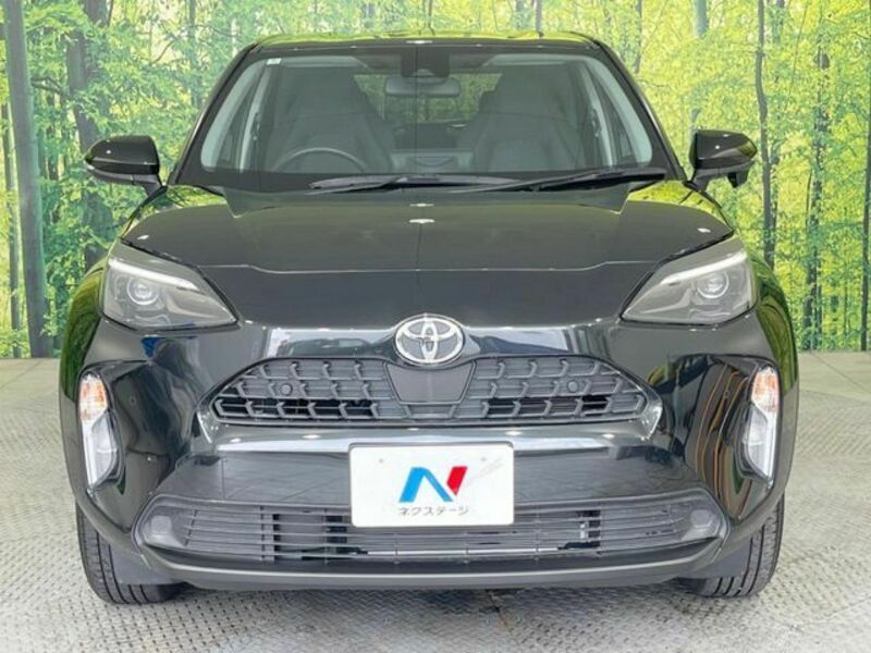 YARIS CROSS