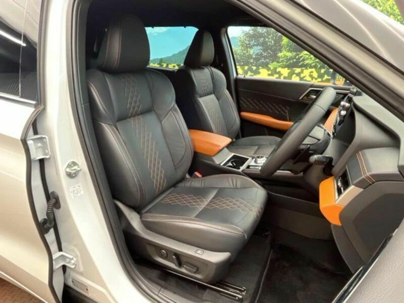 OUTLANDER PHEV