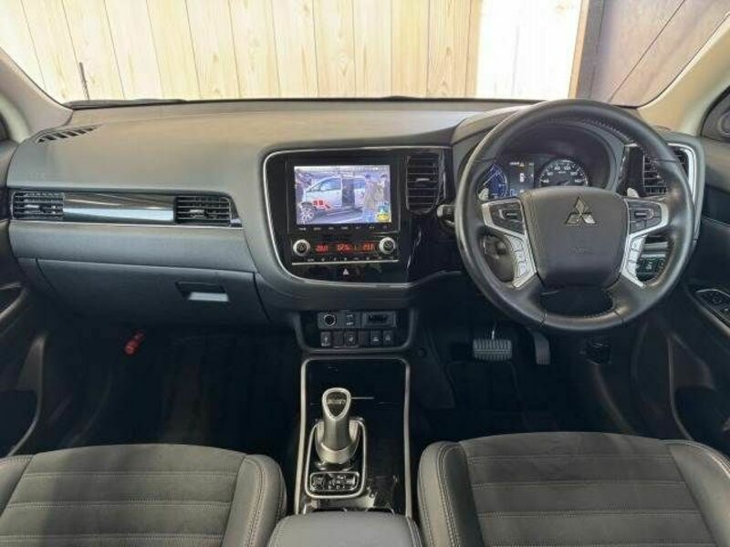 OUTLANDER PHEV