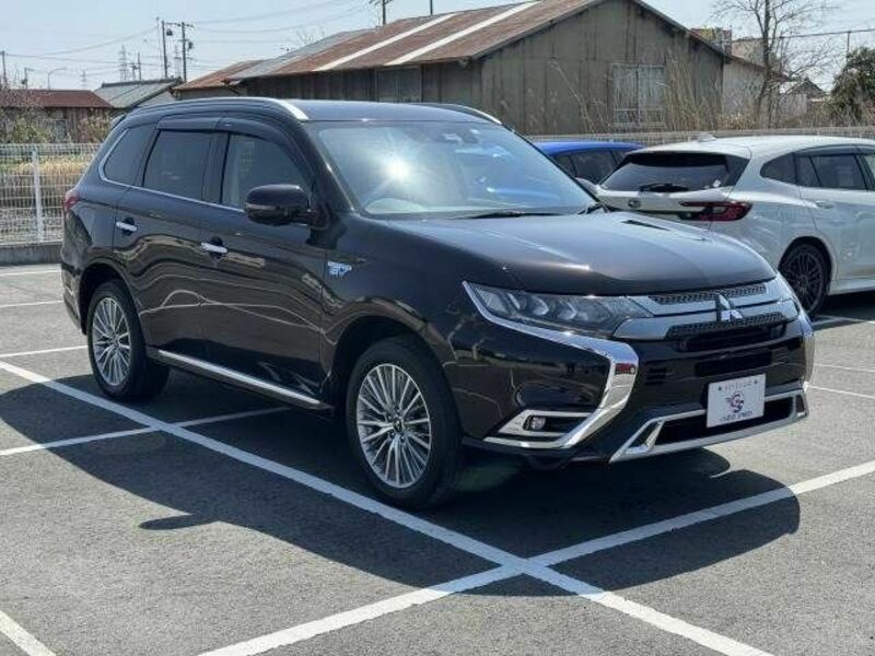 OUTLANDER PHEV