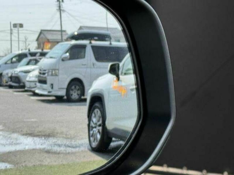 COROLLA CROSS