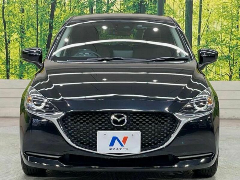 MAZDA2