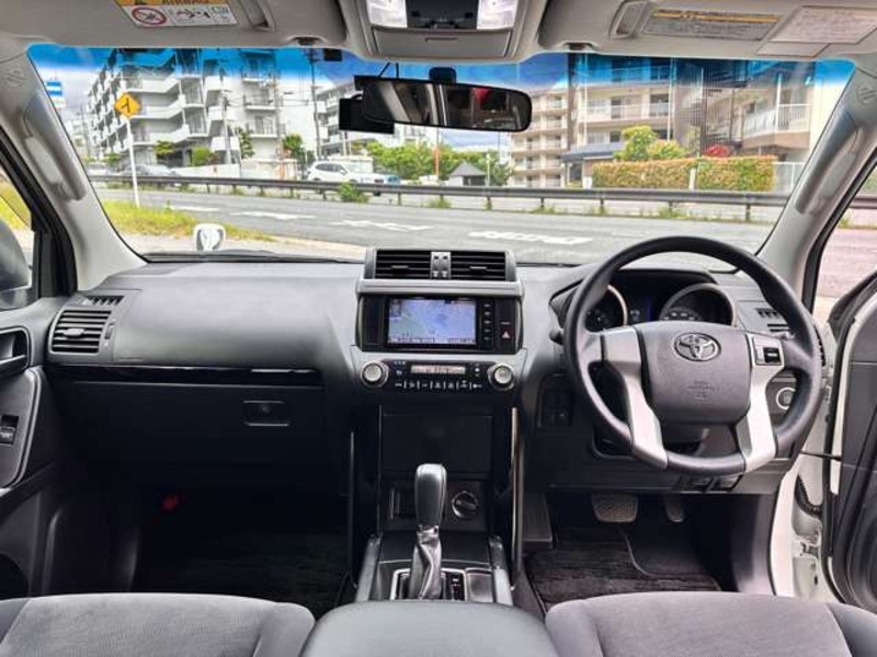 LAND CRUISER PRADO-15