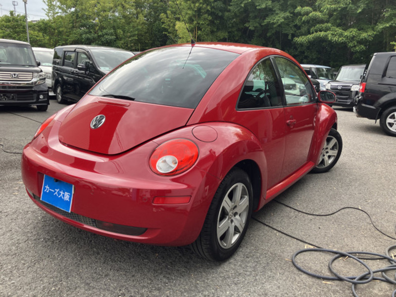 NEW BEETLE