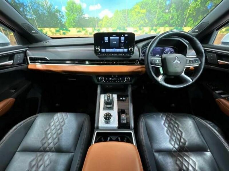 OUTLANDER PHEV