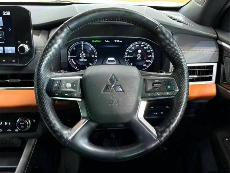 OUTLANDER PHEV