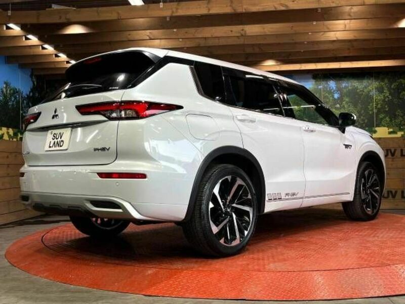 OUTLANDER PHEV