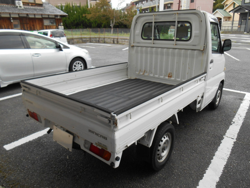 MINICAB TRUCK