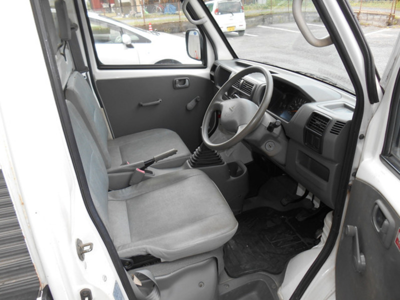 MINICAB TRUCK