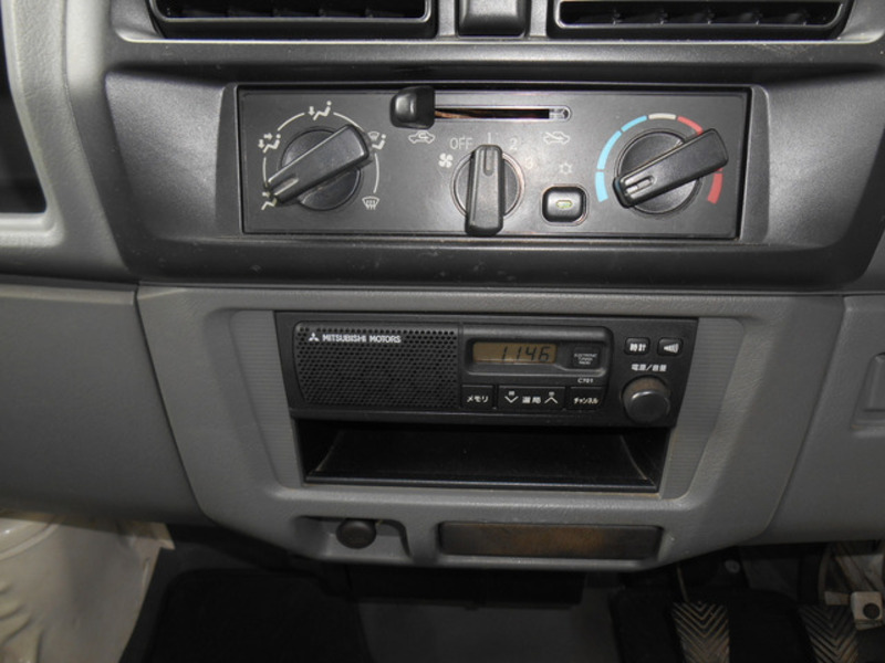 MINICAB TRUCK