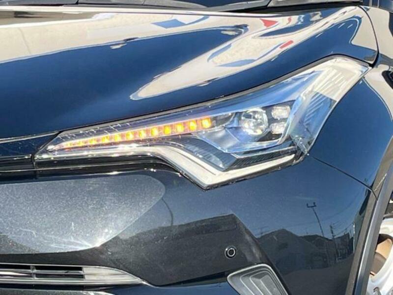 C-HR-13