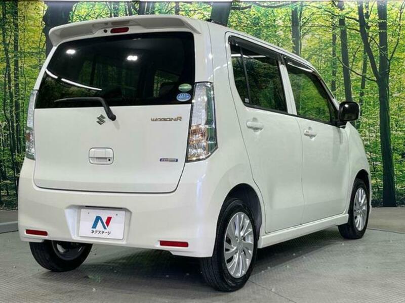 WAGON R-16