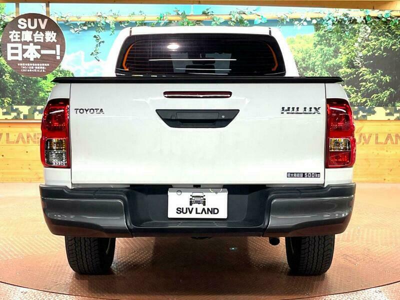 HILUX