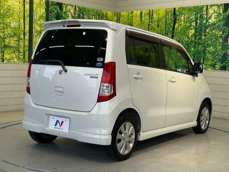 WAGON R-16