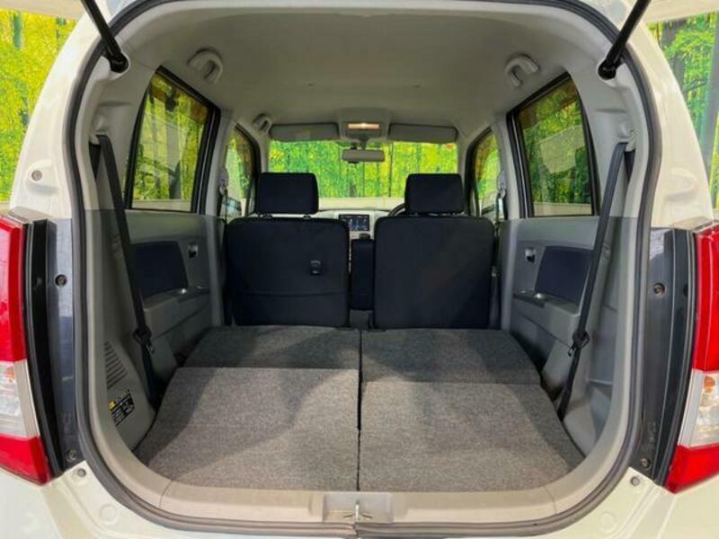 WAGON R-9