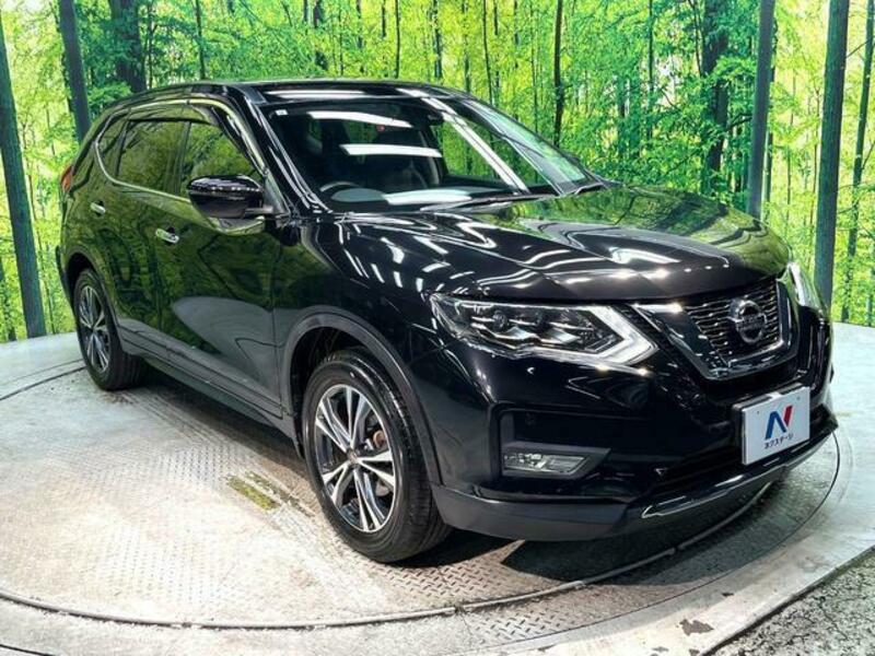 X-TRAIL