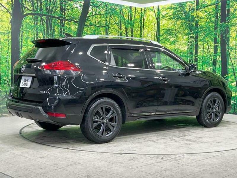 X-TRAIL-18