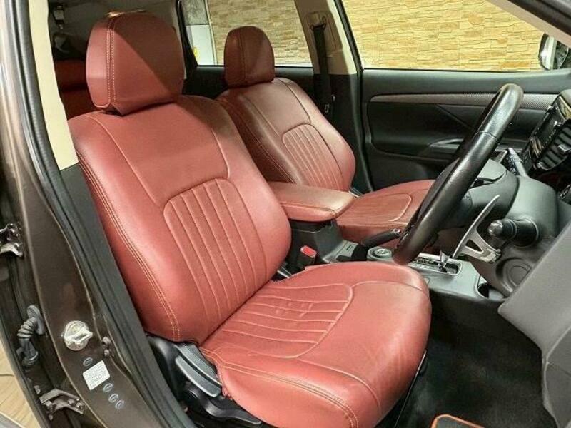 OUTLANDER