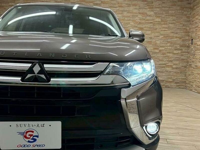 OUTLANDER