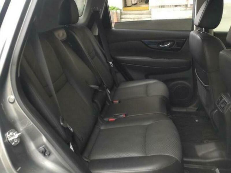 X-TRAIL-5