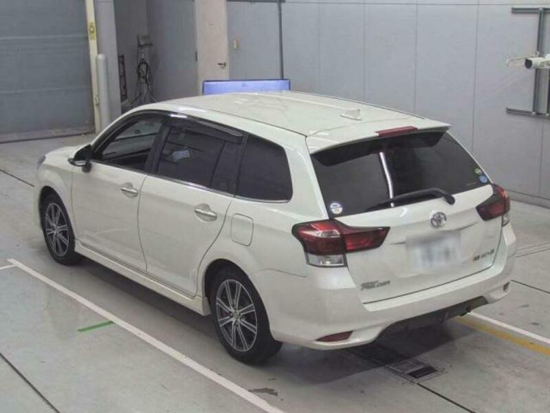 COROLLA FIELDER